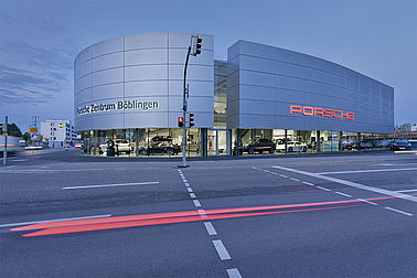 Arbonia Referenzen Deckenprodukte Porsche Zentrum Außenaufnahme