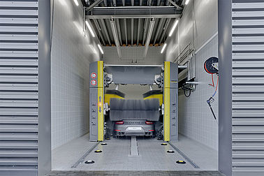 Arbonia Referenzen Deckenprodukte Porsche Zentrum Innenaufnahme