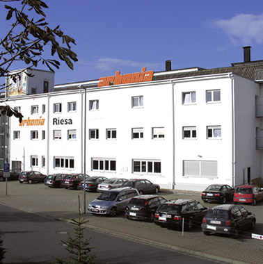Histoire Arbonia: immeuble de bureaux à Riesa, 1992